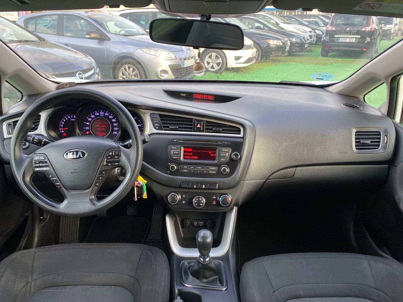 KIA CEED 1.4 100CV 8 