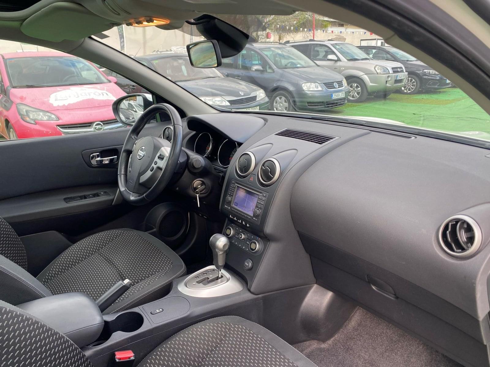 NISSAN QASHQAI 2.0 140CV 14 