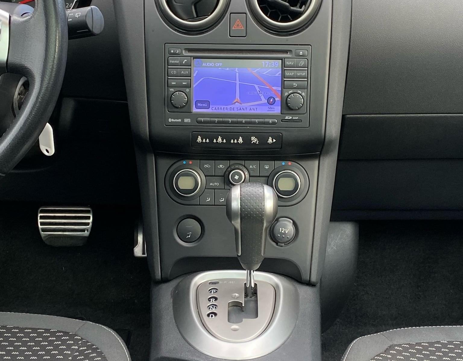 NISSAN QASHQAI 2.0 140CV 13 