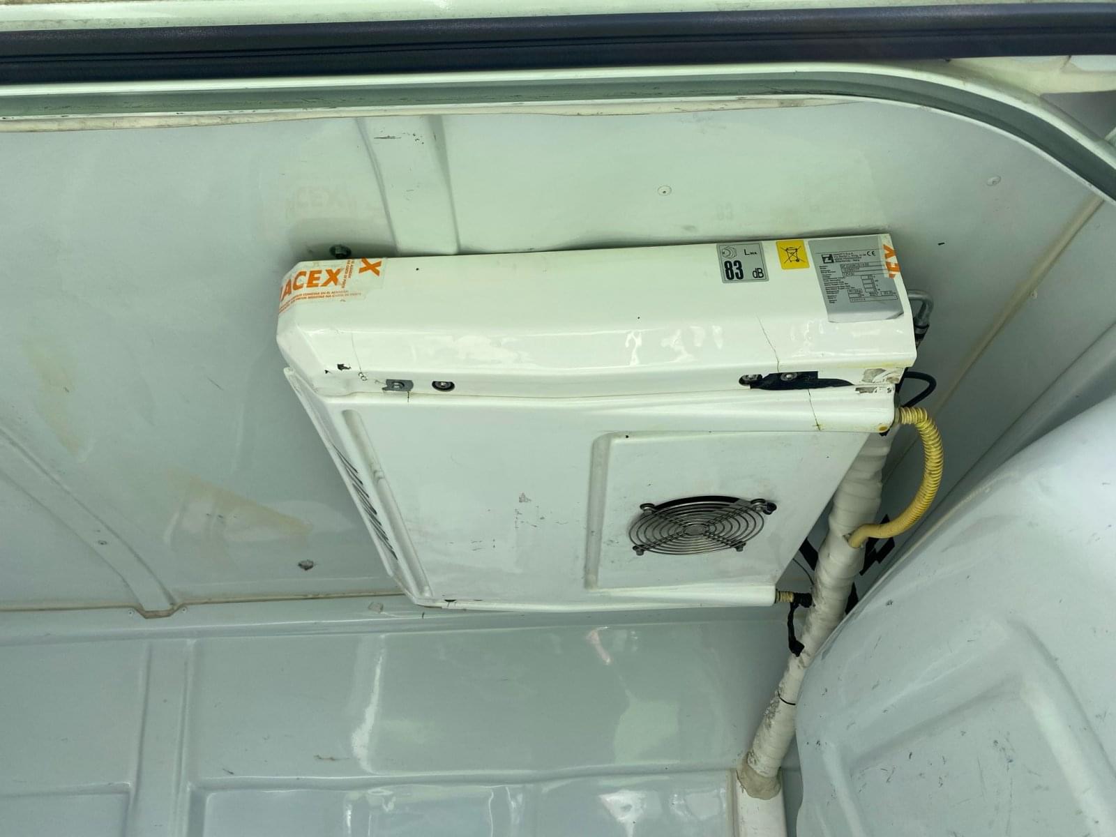 RENAULT MASTER 2.3 125CV  ISOTERMO 8 