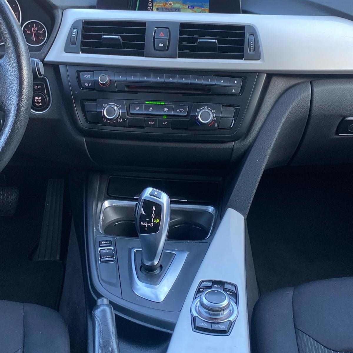 BMW 320D  2.0 184CV 14 