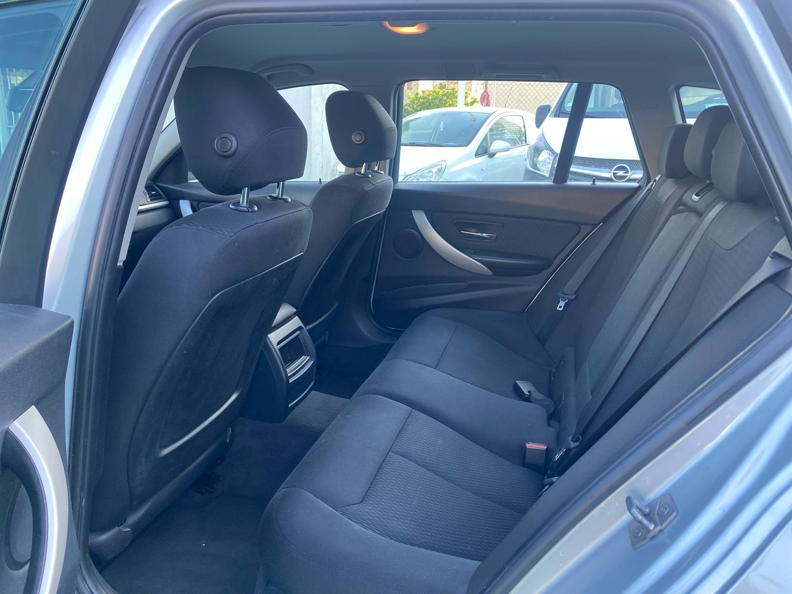 BMW 320D  2.0 184CV 17 
