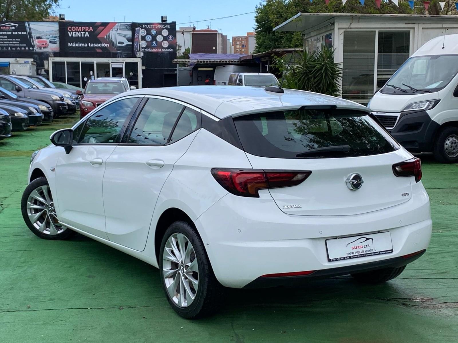OPEL ASTRA 1.6 CDTi 110 CV Selective 19 