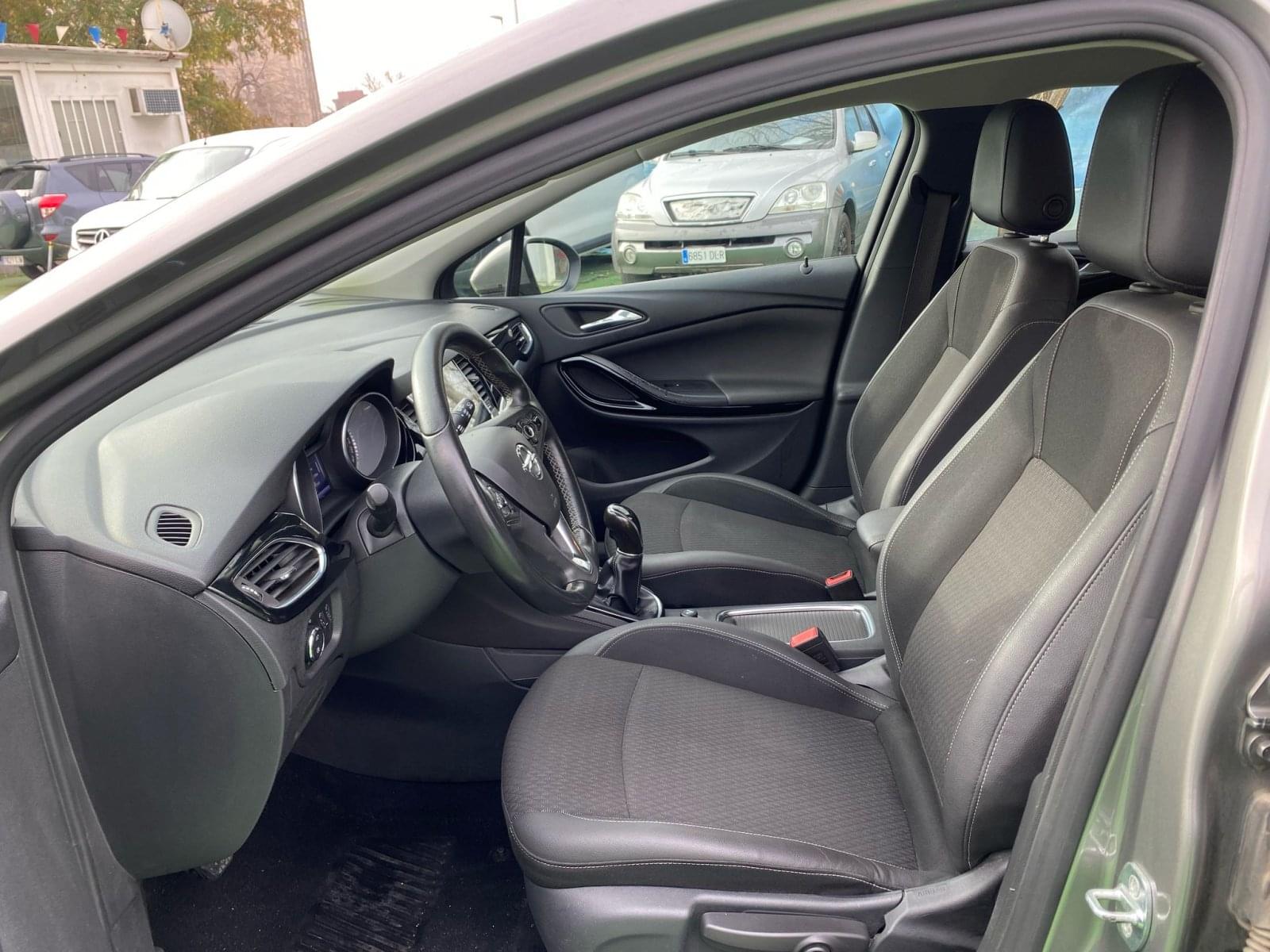 OPEL ASTRA SPORTS TOURER 1.6CDTI 8 