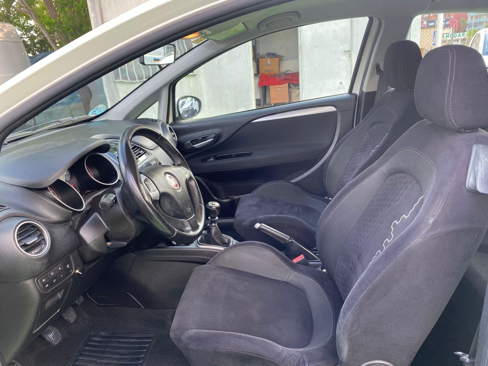 FIAT PUNTO 1.2 69CV 7 