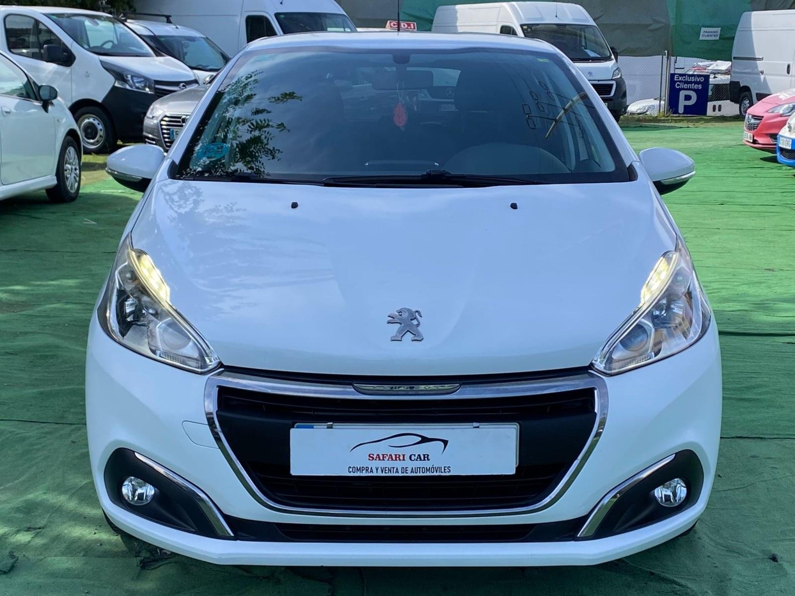 PEUGEOT 208 1.2 82CV 2 