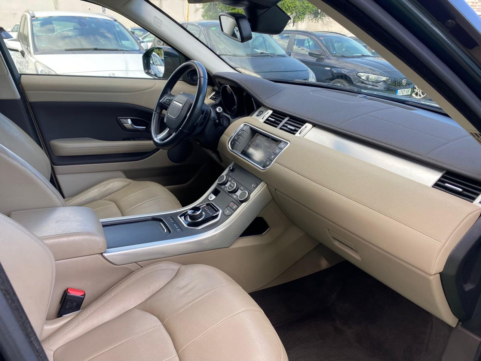 LAND ROVER RANGE ROVER EVOQUE 2.0 180CV 17 