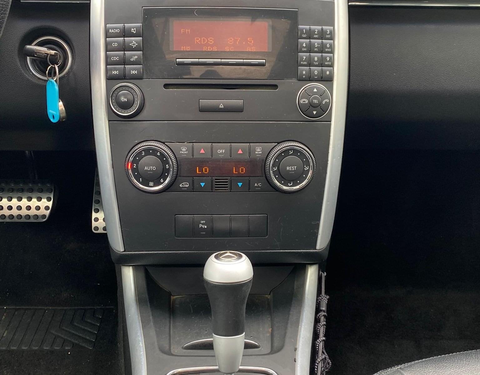 MERCEDES CLASE B 200 TURBO AUTOTRONIC 15 