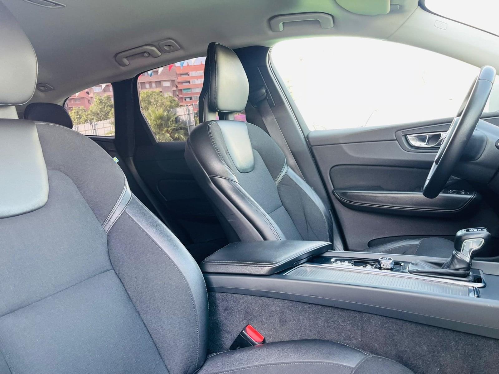 VOLVO XC60 2.0 190CV 17 