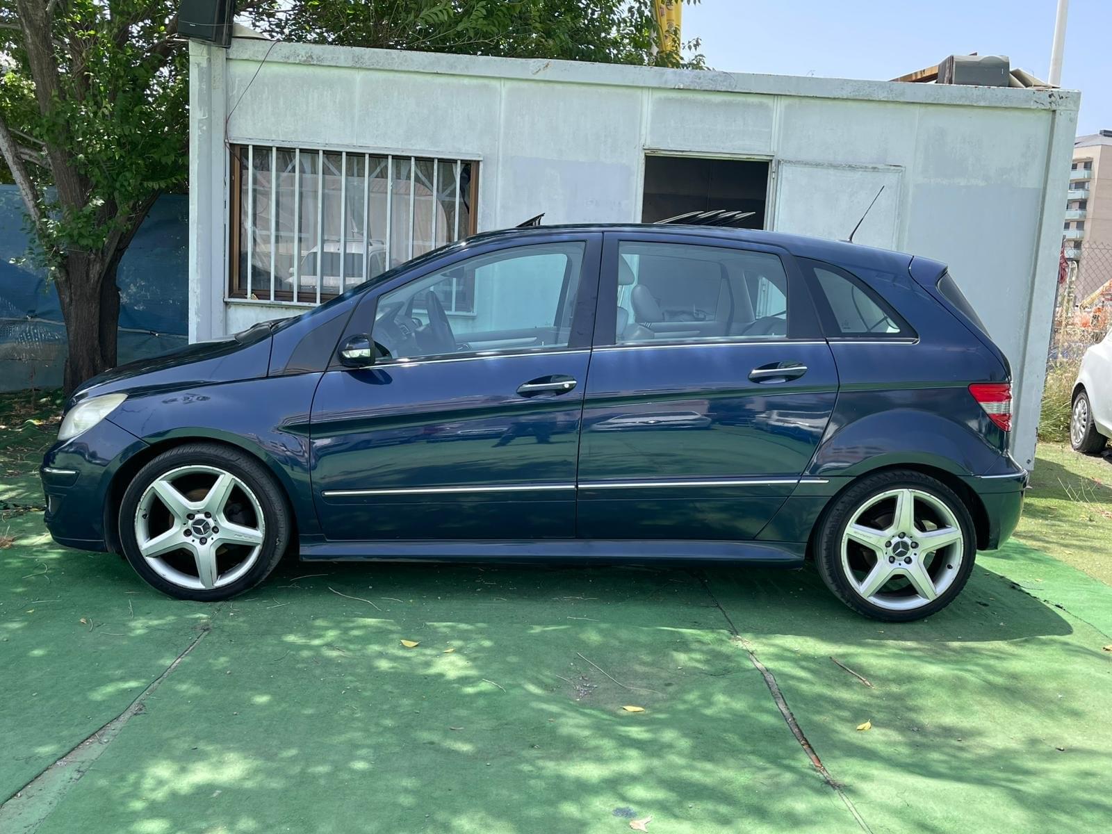 MERCEDES B 200 TURBO 6 