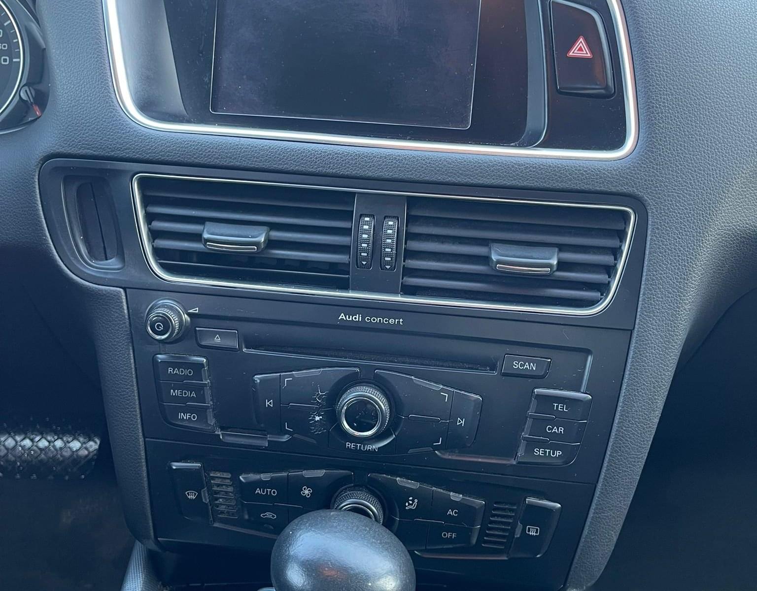AUDI Q5 2.0 TDI QUATTRO 11 