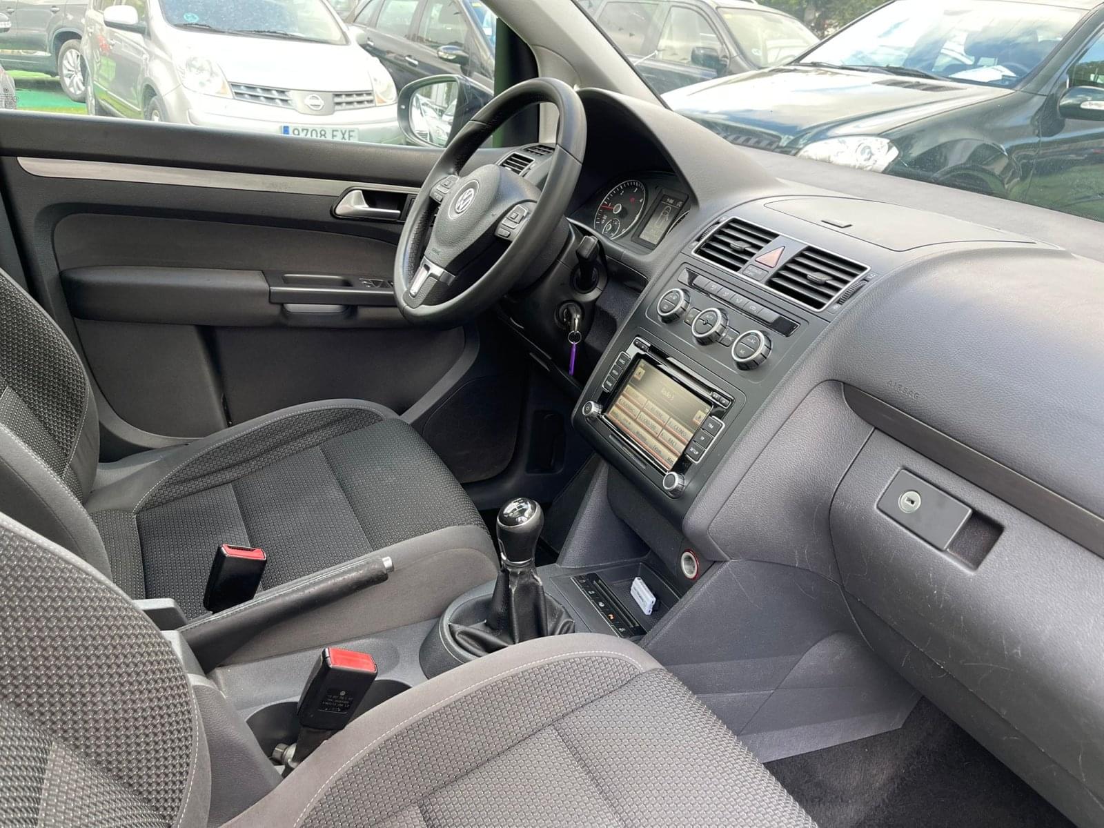 VOLKSWAGEN TOURAN 2.0 140CV 10 