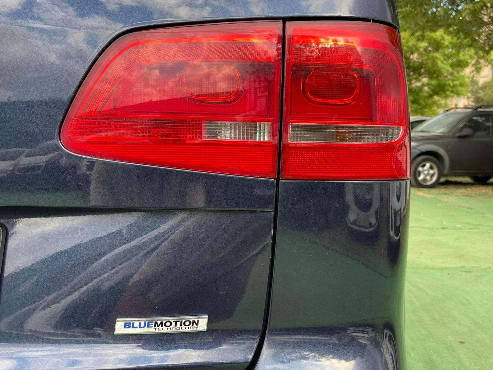 VOLKSWAGEN TOURAN 2.0 140CV 25 
