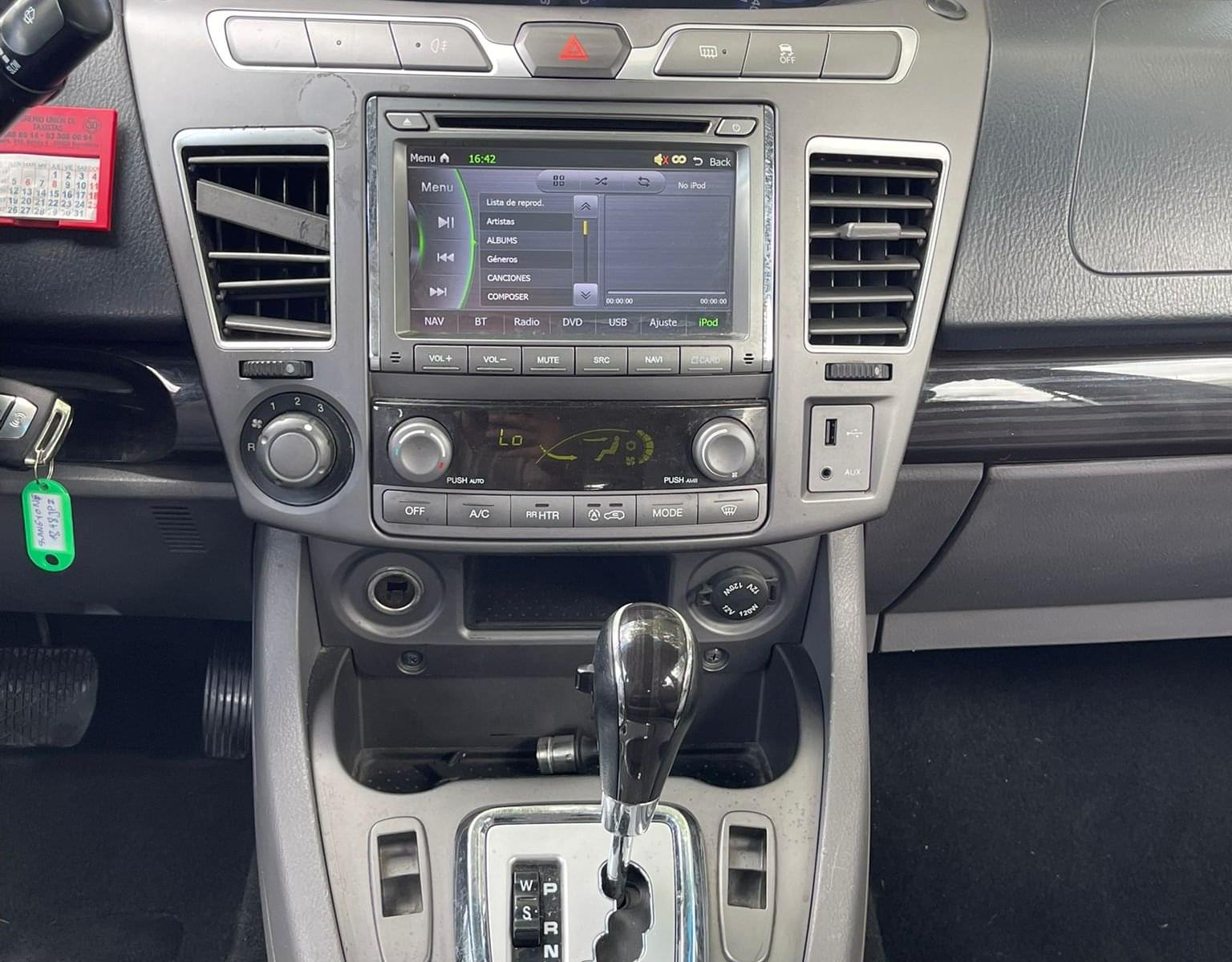 SSANGYONG RODIUS 2.2 178CV 18 