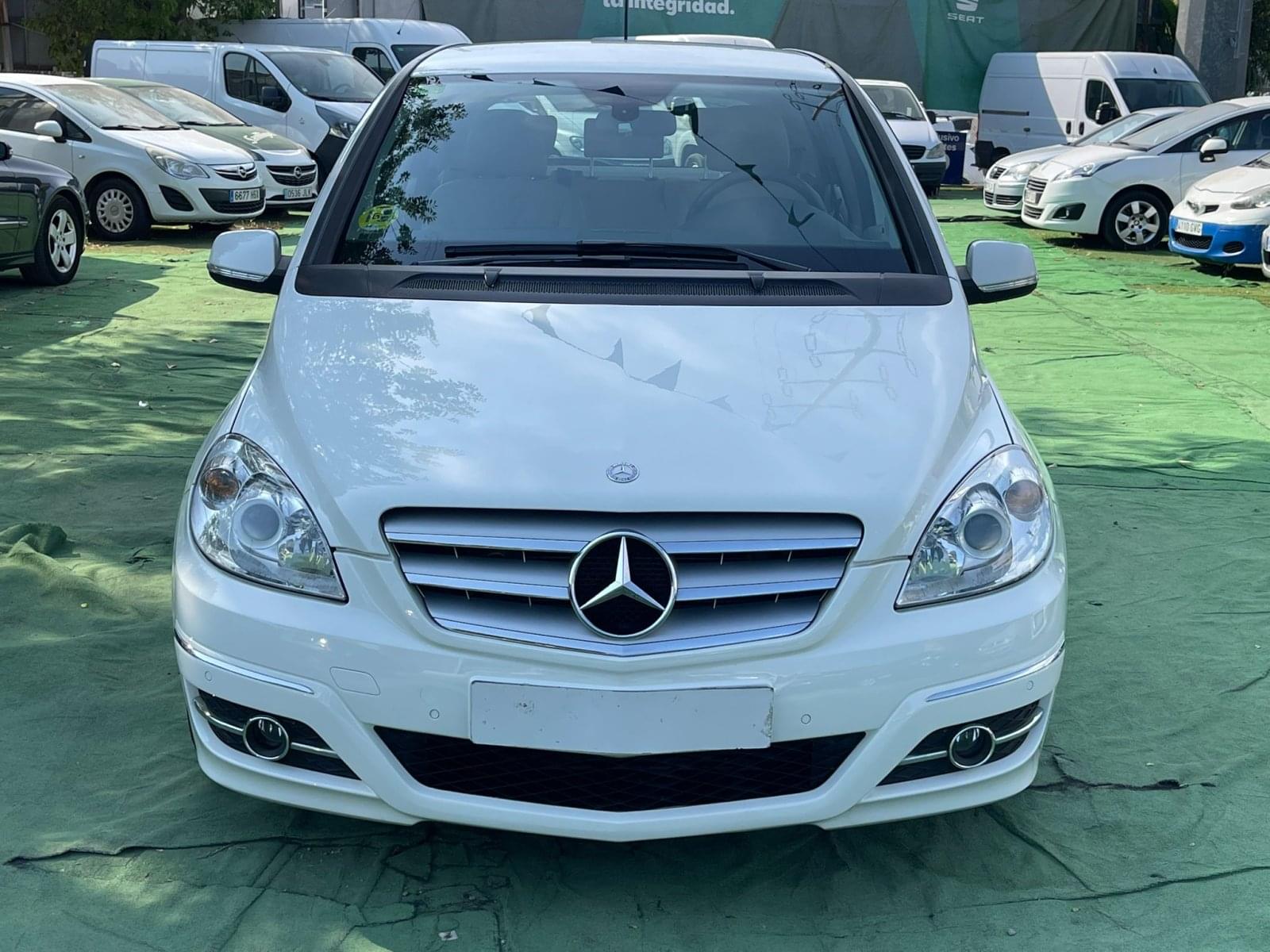 MERCEDES CLASE B 2.0 109CV 2 