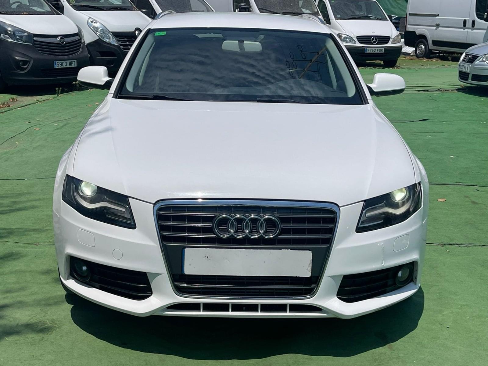 AUDI A4 2.0 143CV 2 