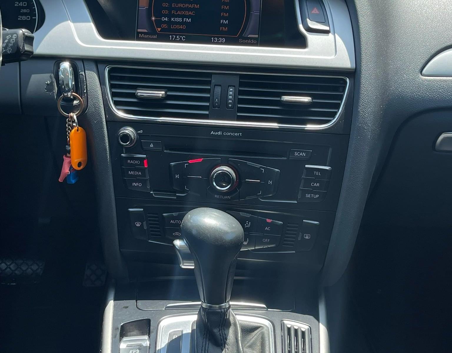 AUDI A4 2.0 143CV 11 