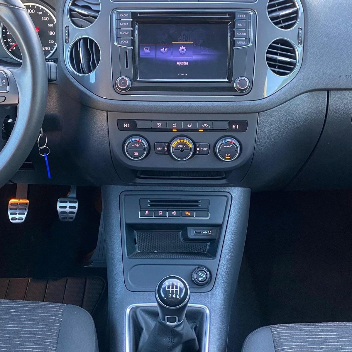 VOLKSWAGEN TIGUAN 2.0 TDI BMT T1 4X2 17 