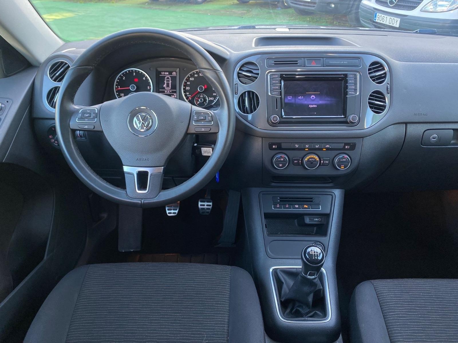 VOLKSWAGEN TIGUAN 2.0 TDI BMT T1 4X2 20 