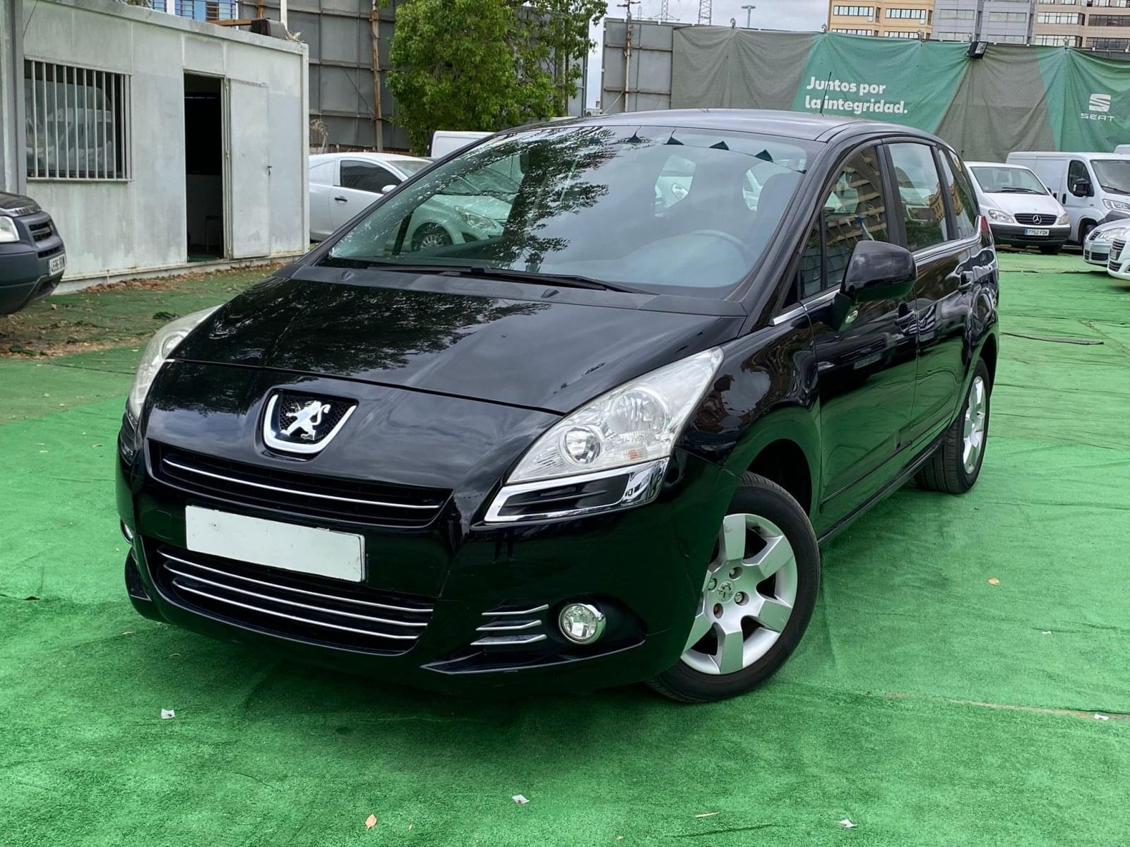 PEUGEOT 5008 1.6 156CV 4 