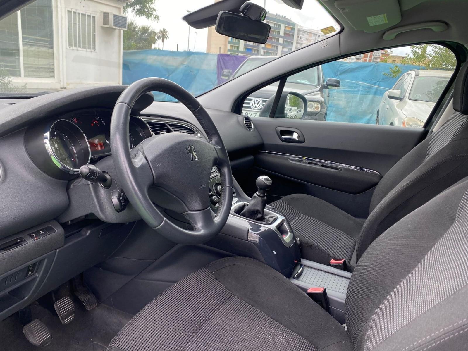 PEUGEOT 5008 1.6 156CV 7 