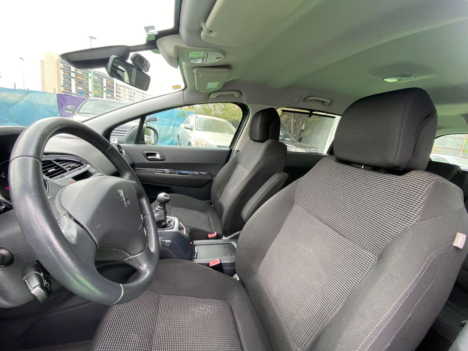 PEUGEOT 5008 1.6 156CV 9 