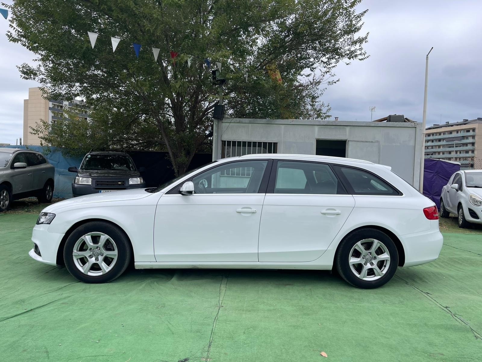 AUDI A4 2.0 136CV 3 