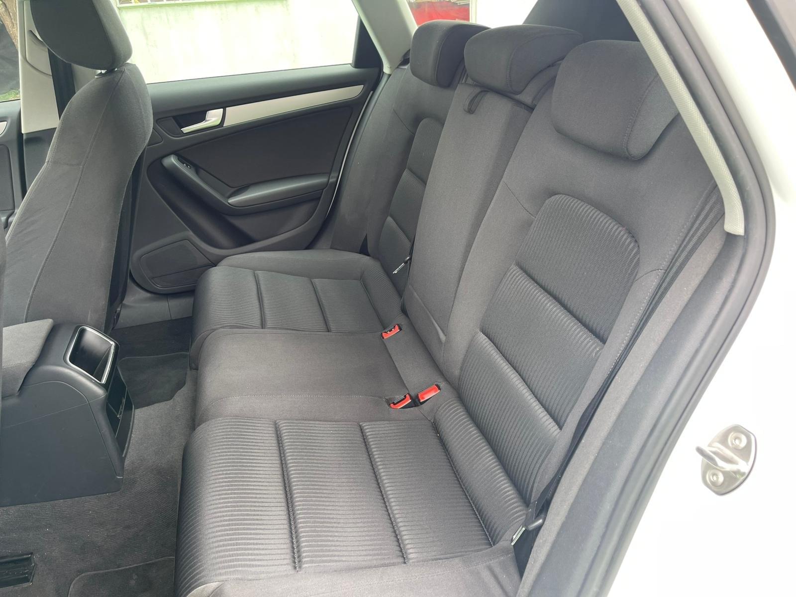 AUDI A4 2.0 136CV 16 