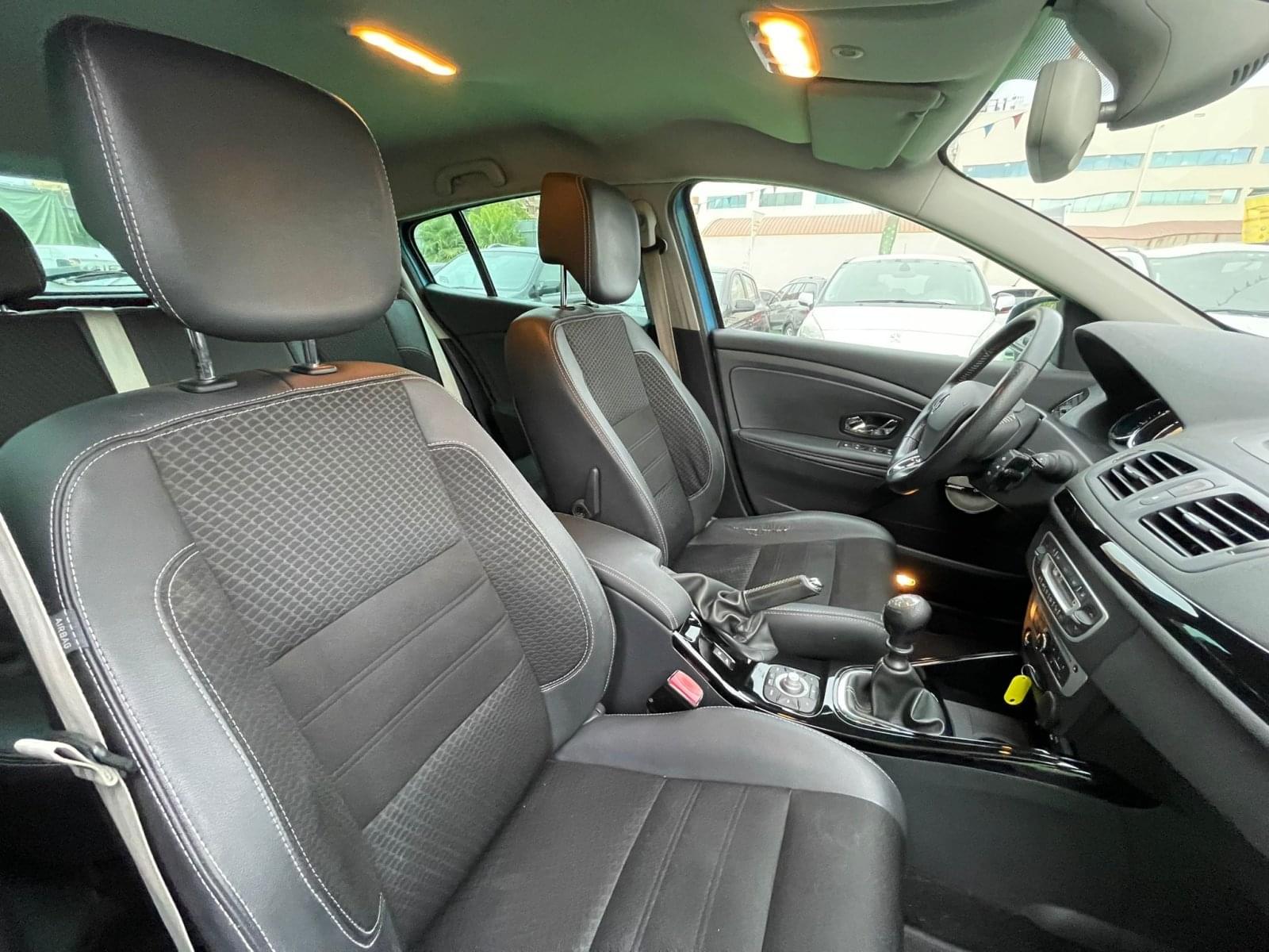 RENAULT MéGANE 1.5 110CV 9 