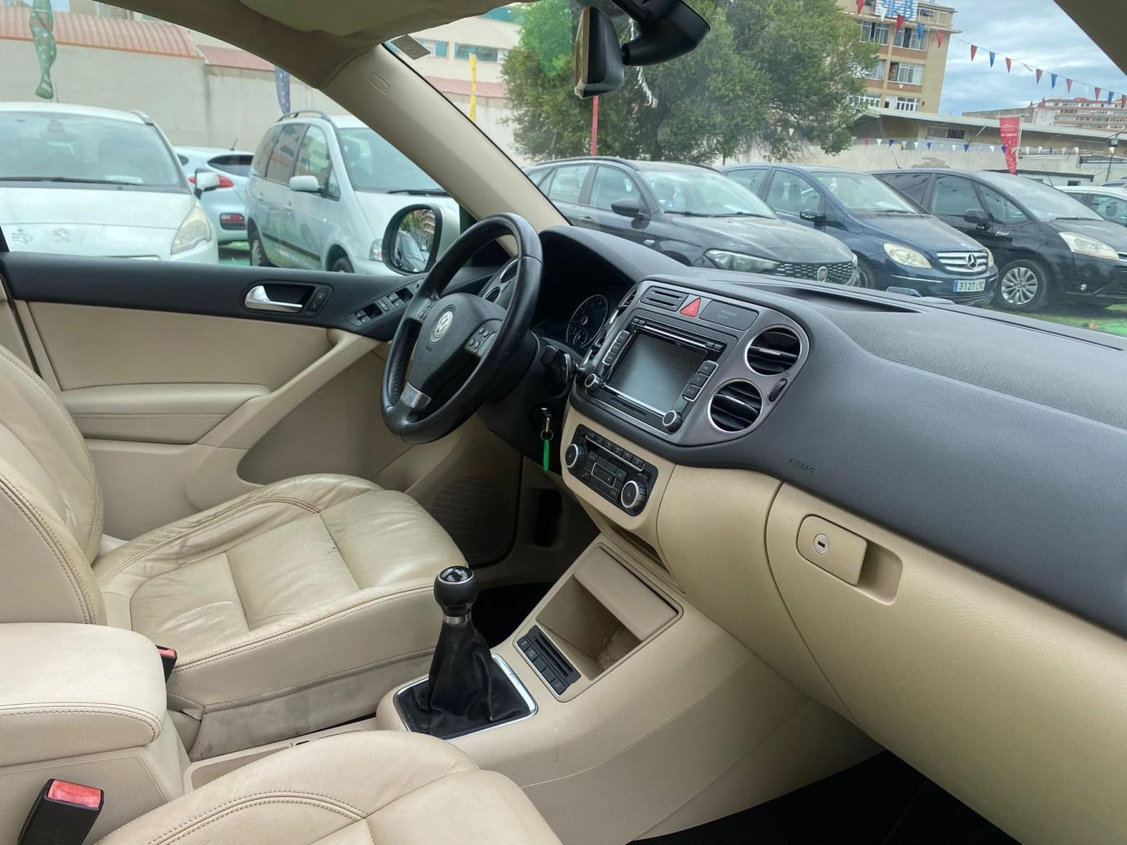 VOLKSWAGEN TIGUAN 2.0 170CV 11 