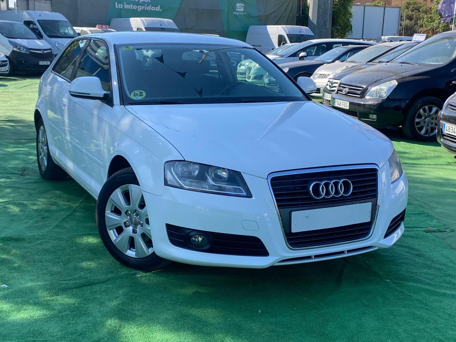 AUDI A3 1.6 105CV 3 
