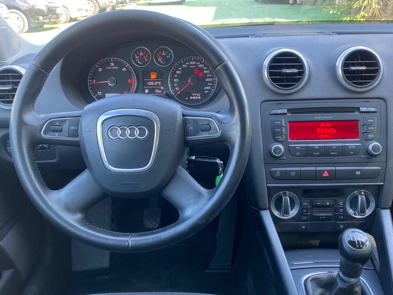 AUDI A3 1.6 105CV 11 
