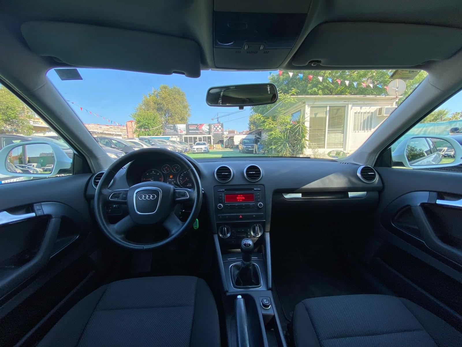 AUDI A3 1.6 105CV 16 
