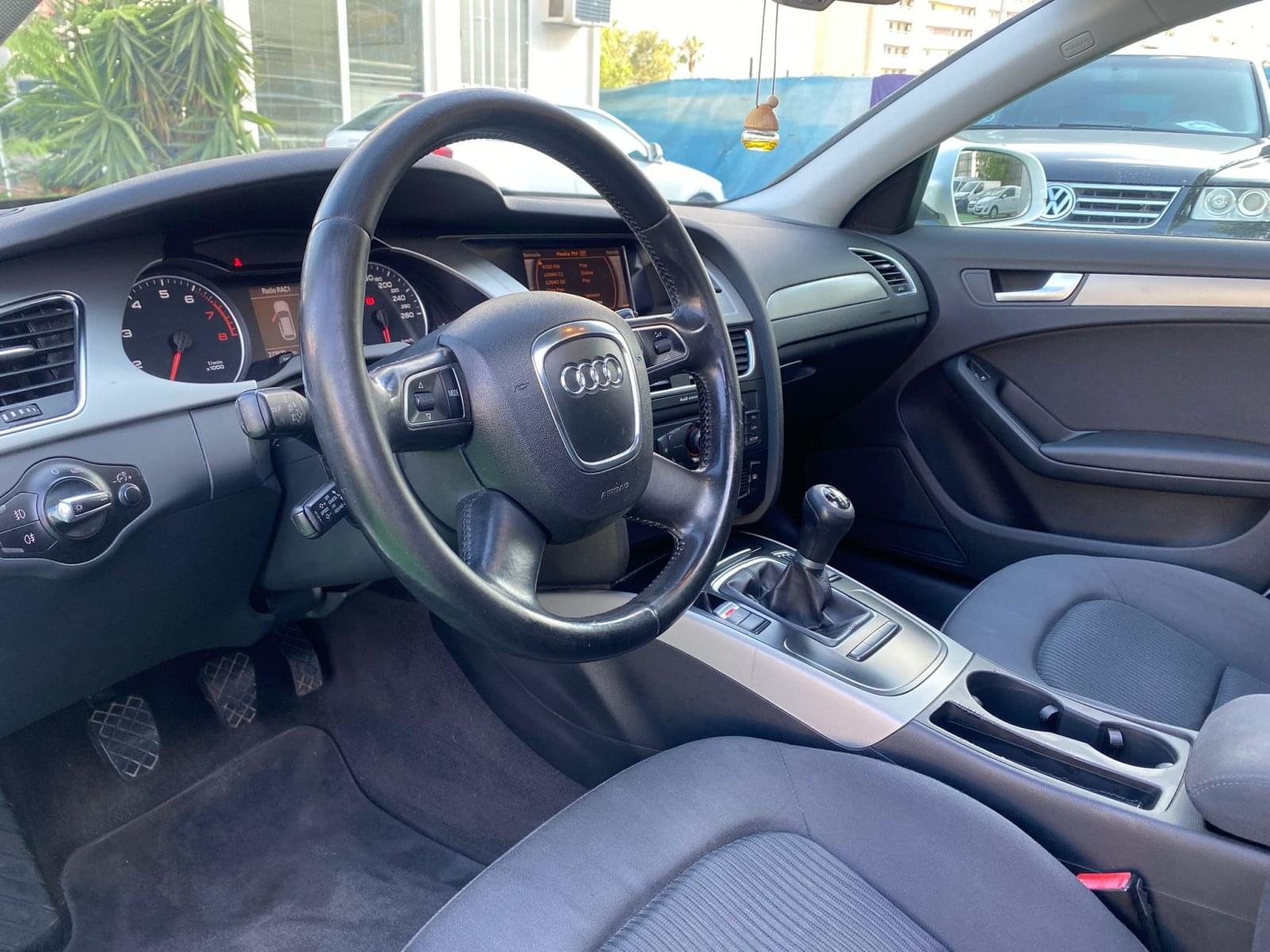AUDI A4 2.0 180CV 8 