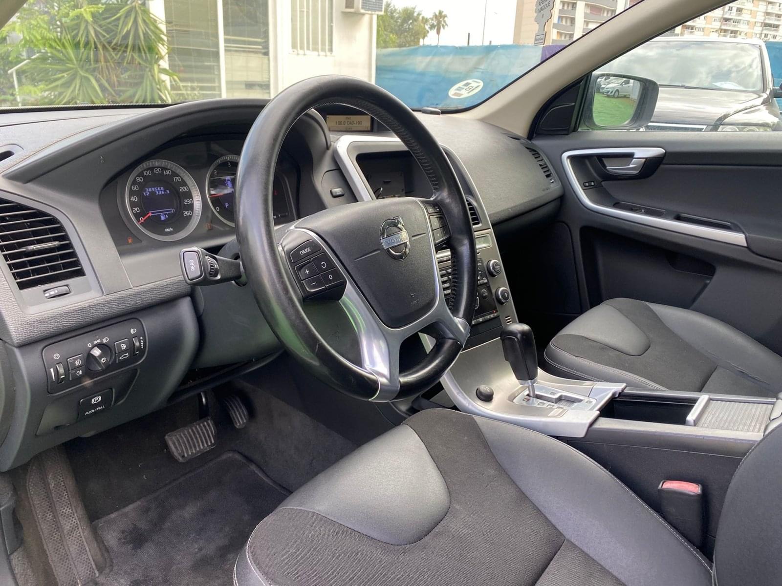 VOLVO XC60 2.4 205CV AWD KINETIC AUTO 8 