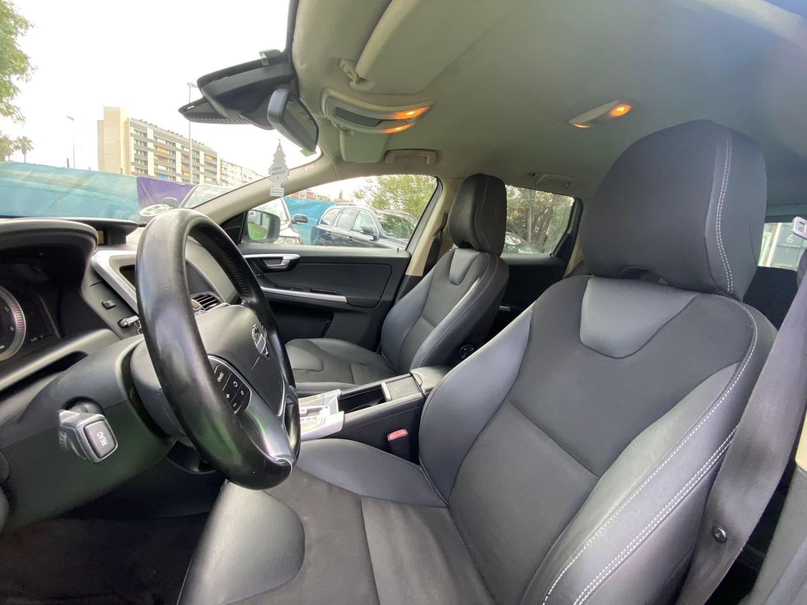 VOLVO XC60 2.4 205CV AWD KINETIC AUTO 10 