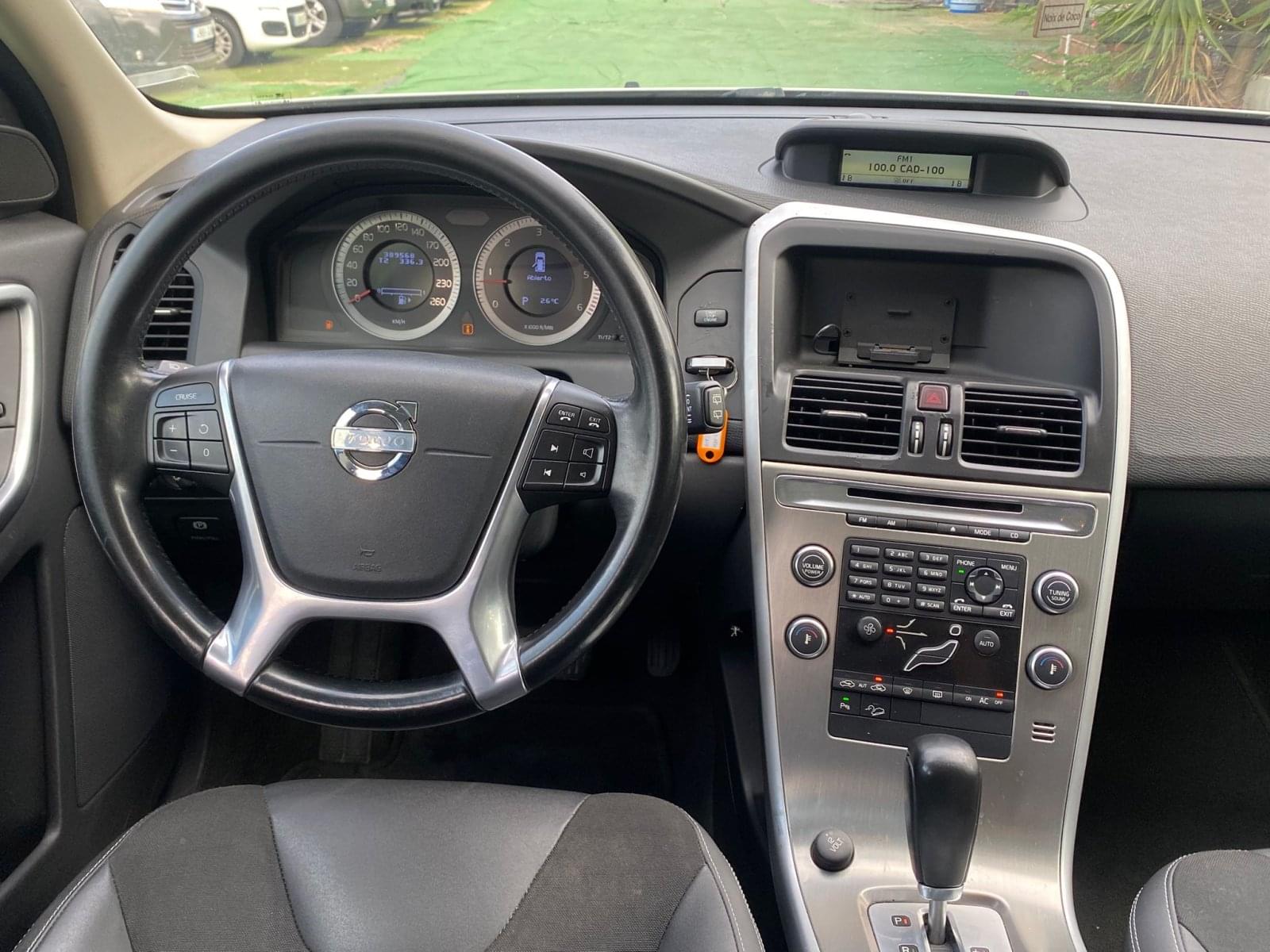 VOLVO XC60 2.4 205CV AWD KINETIC AUTO 11 