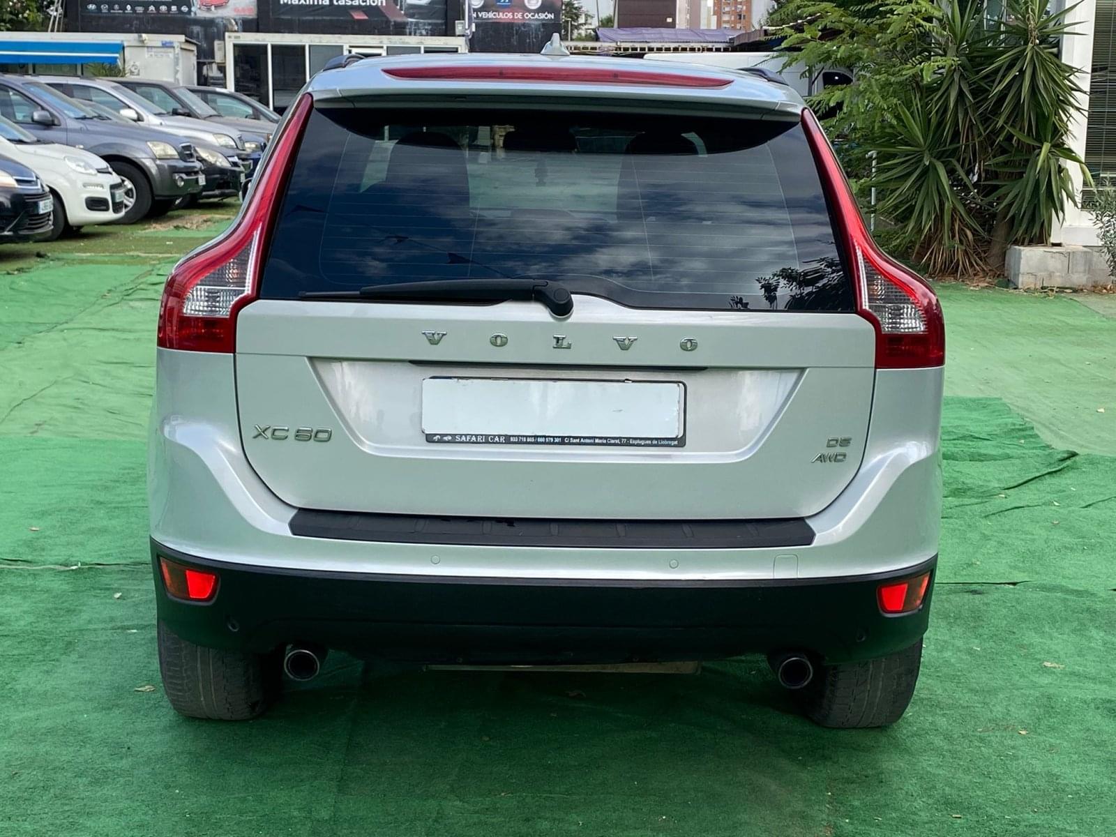 VOLVO XC60 2.4 205CV AWD KINETIC AUTO 22 