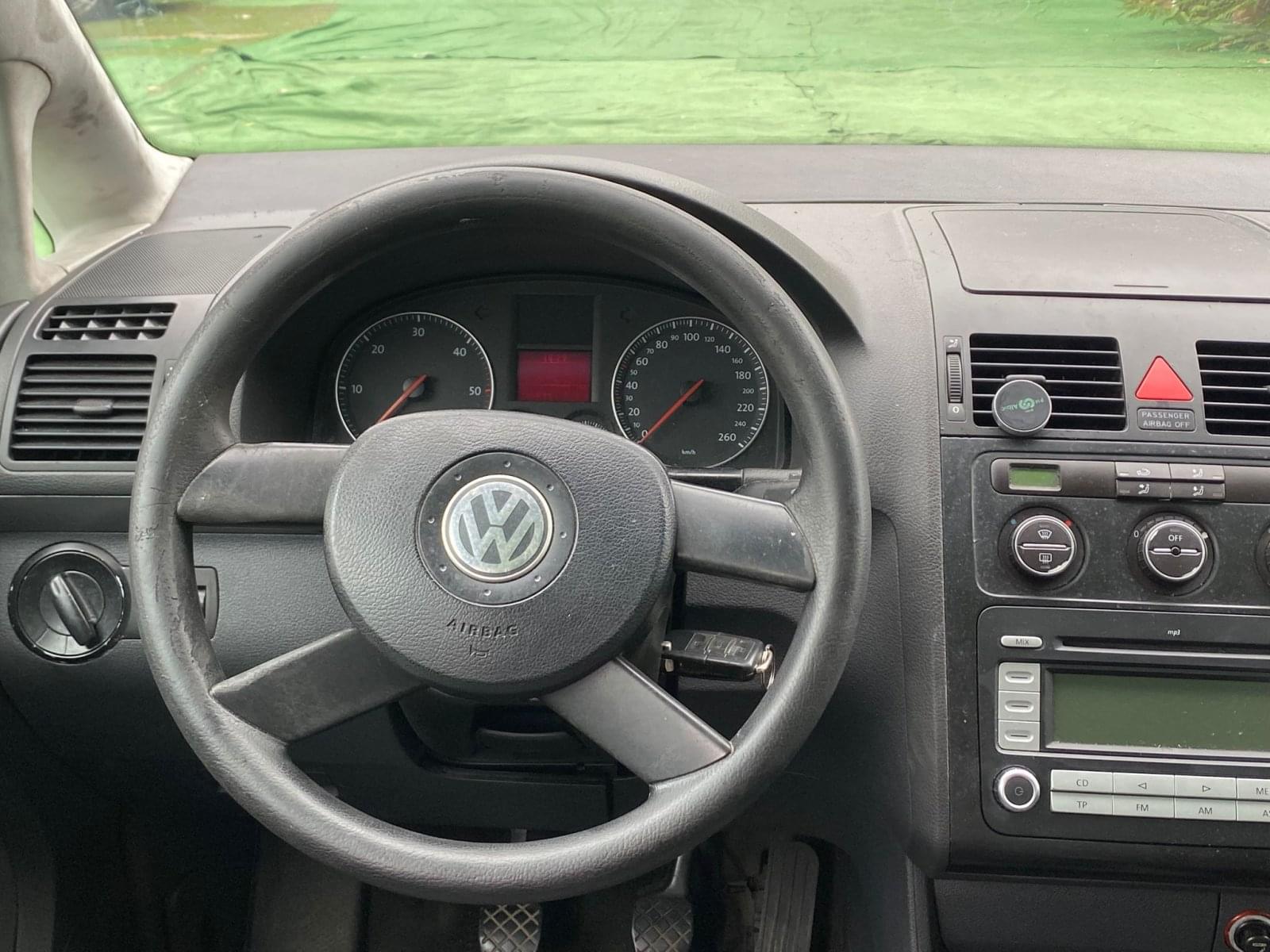 VOLKSWAGEN TOURAN 1.9 105CV 9 