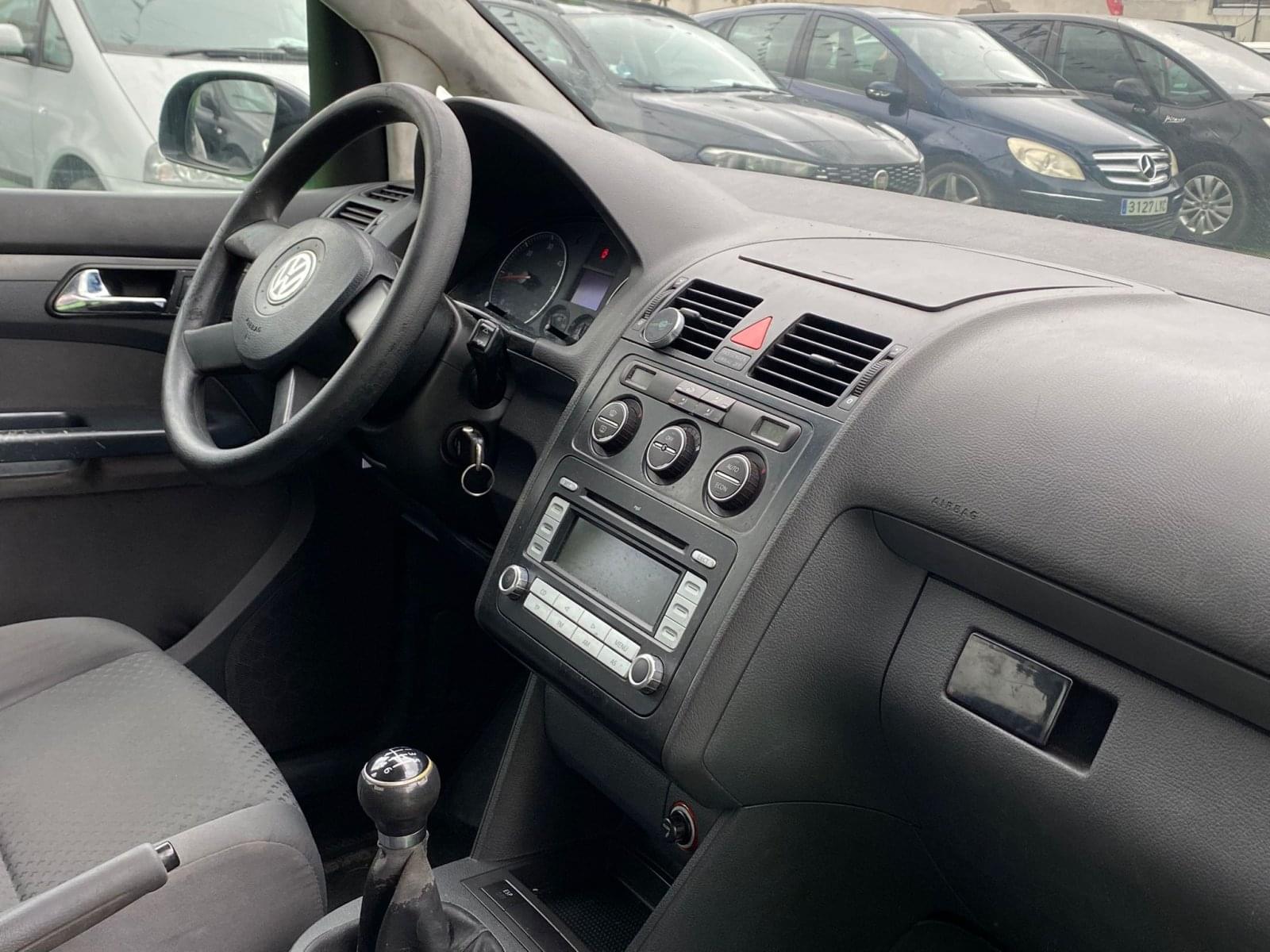 VOLKSWAGEN TOURAN 1.9 105CV 10 