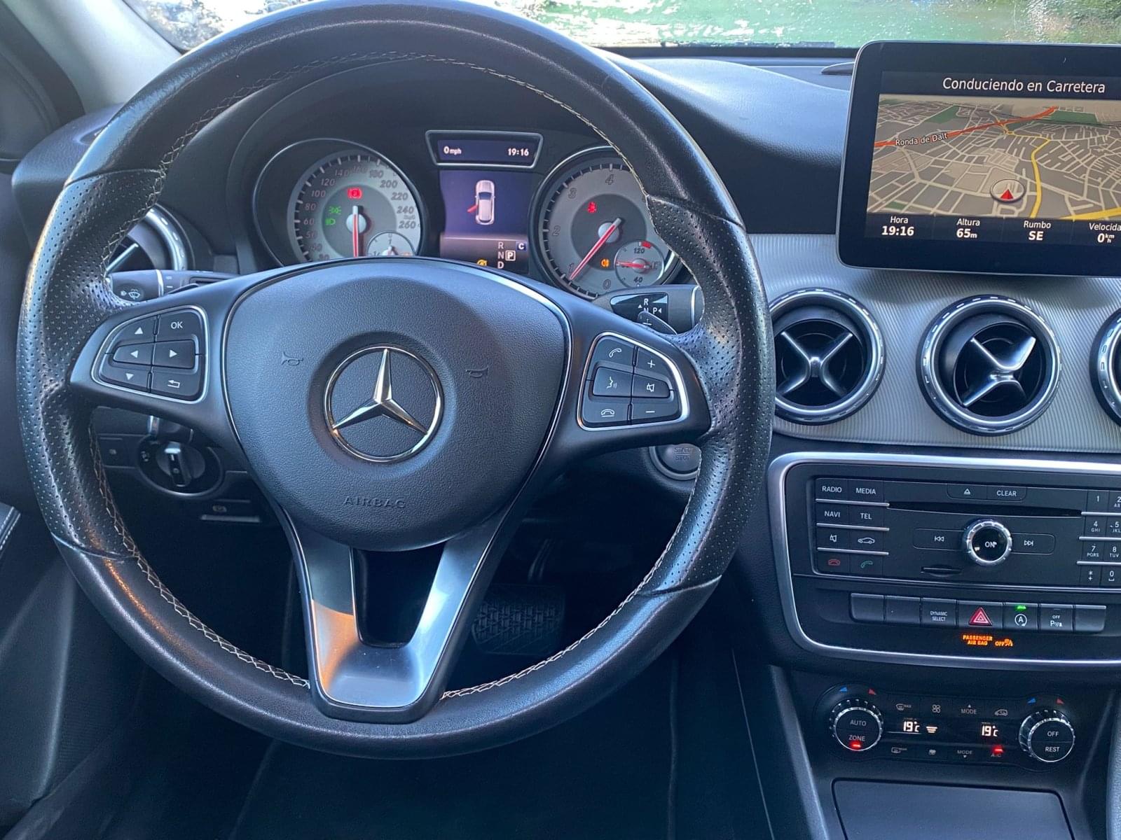 MERCEDES CLASE GLA 2.2 136CV 17 