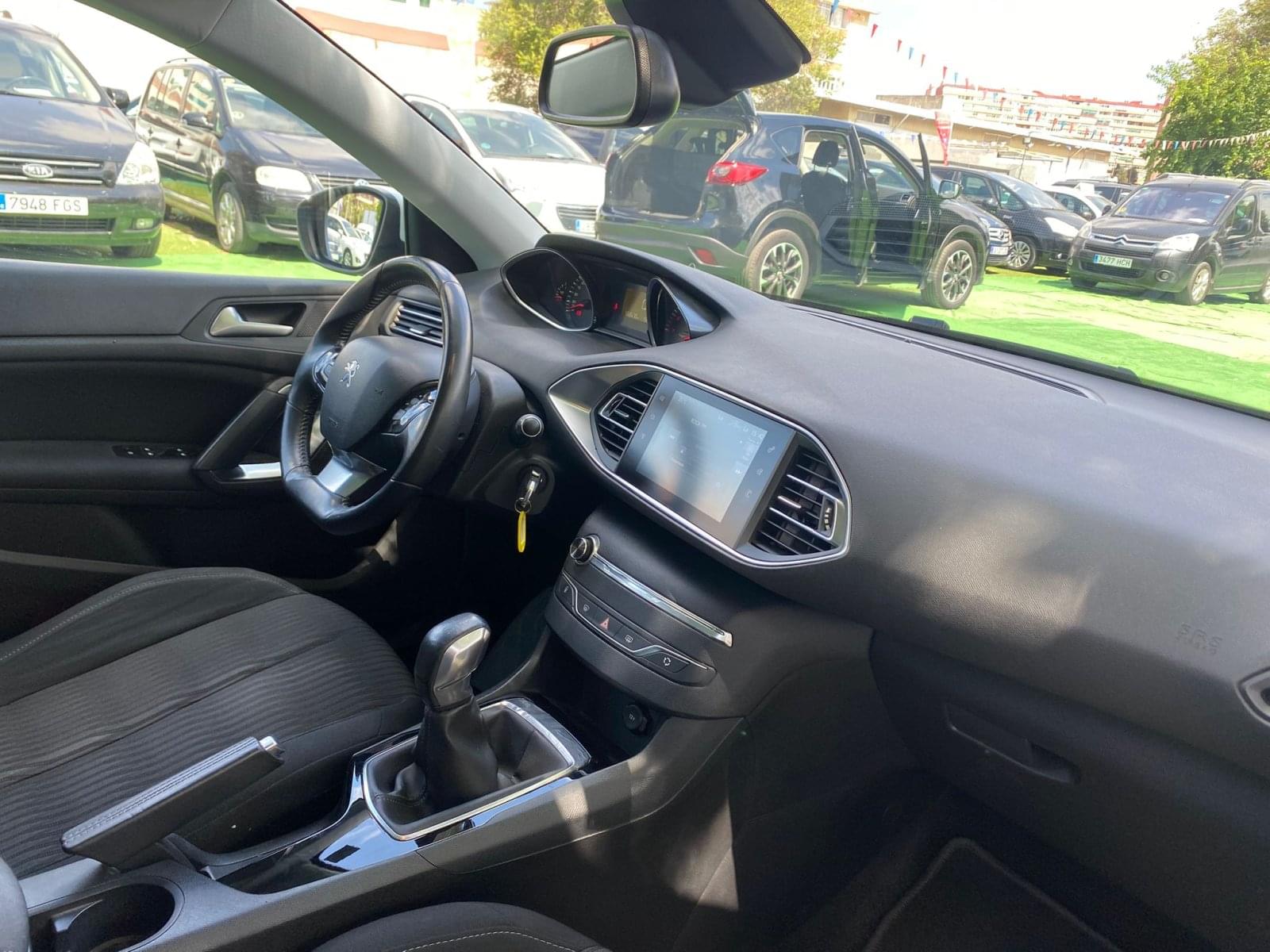 PEUGEOT 308 1.2 110CV 15 