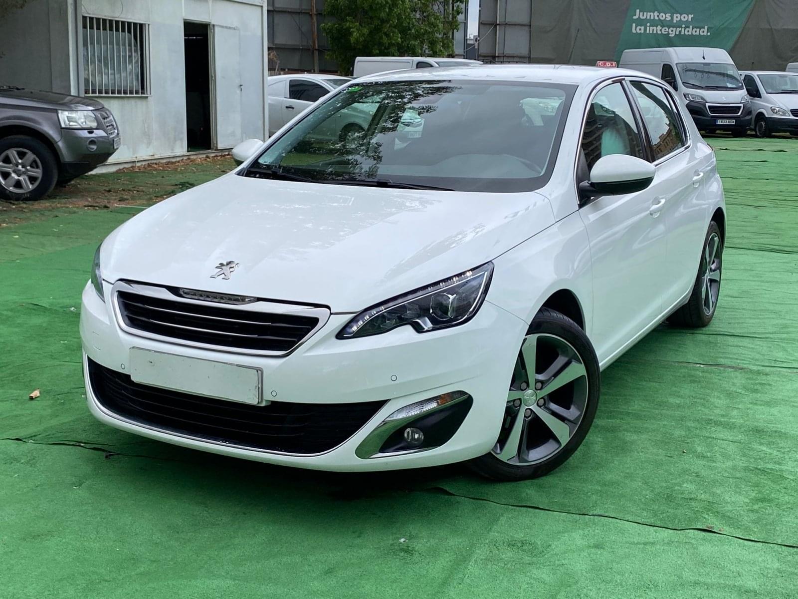 imagen de PEUGEOT 308 1.2 110CV - REF: 06520