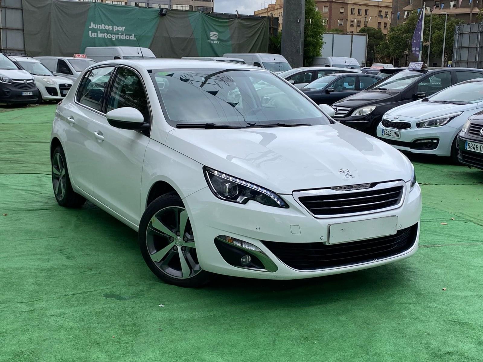 PEUGEOT 308 1.2 110CV 3 