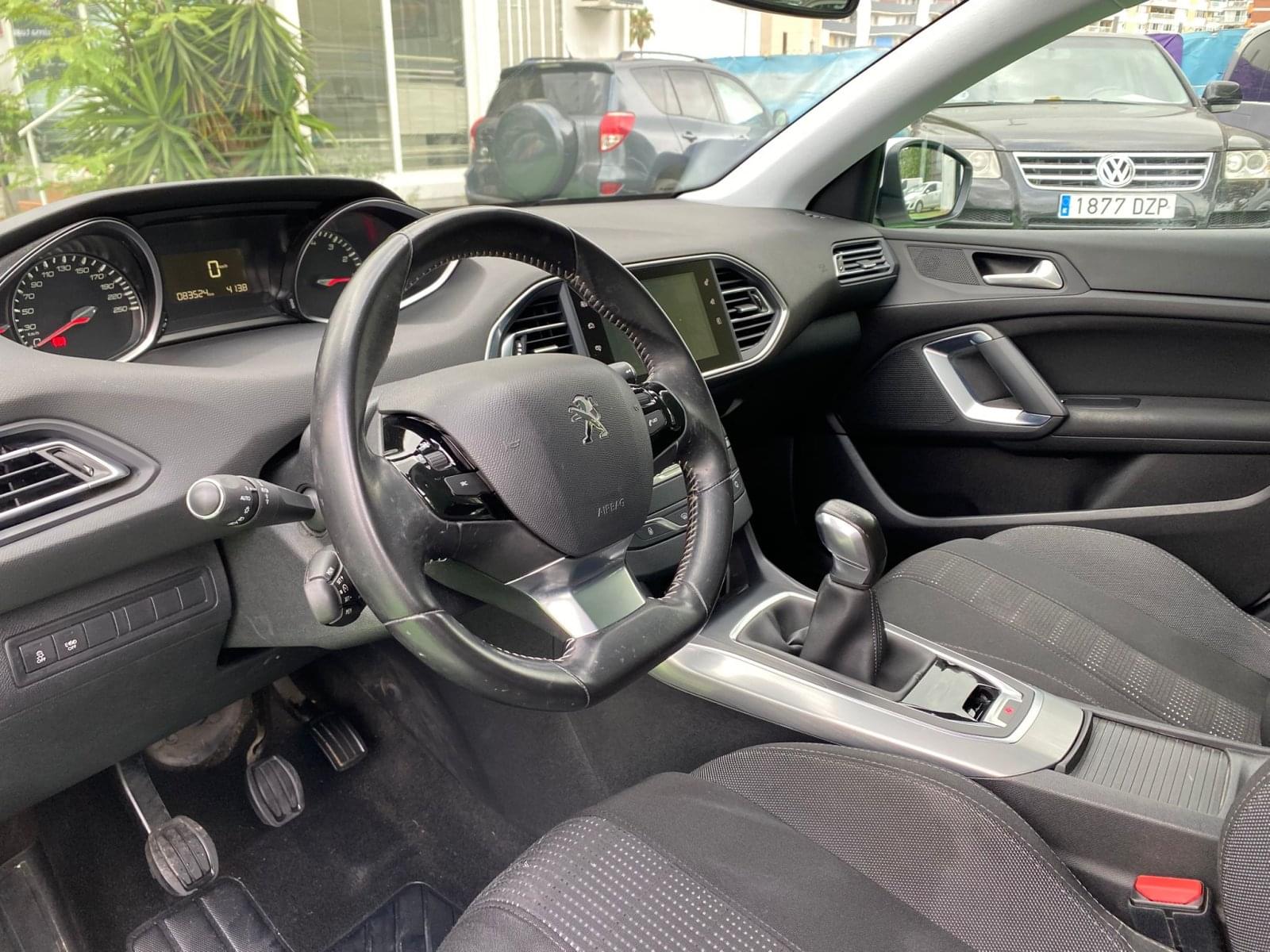 PEUGEOT 308 1.2 110CV 8 
