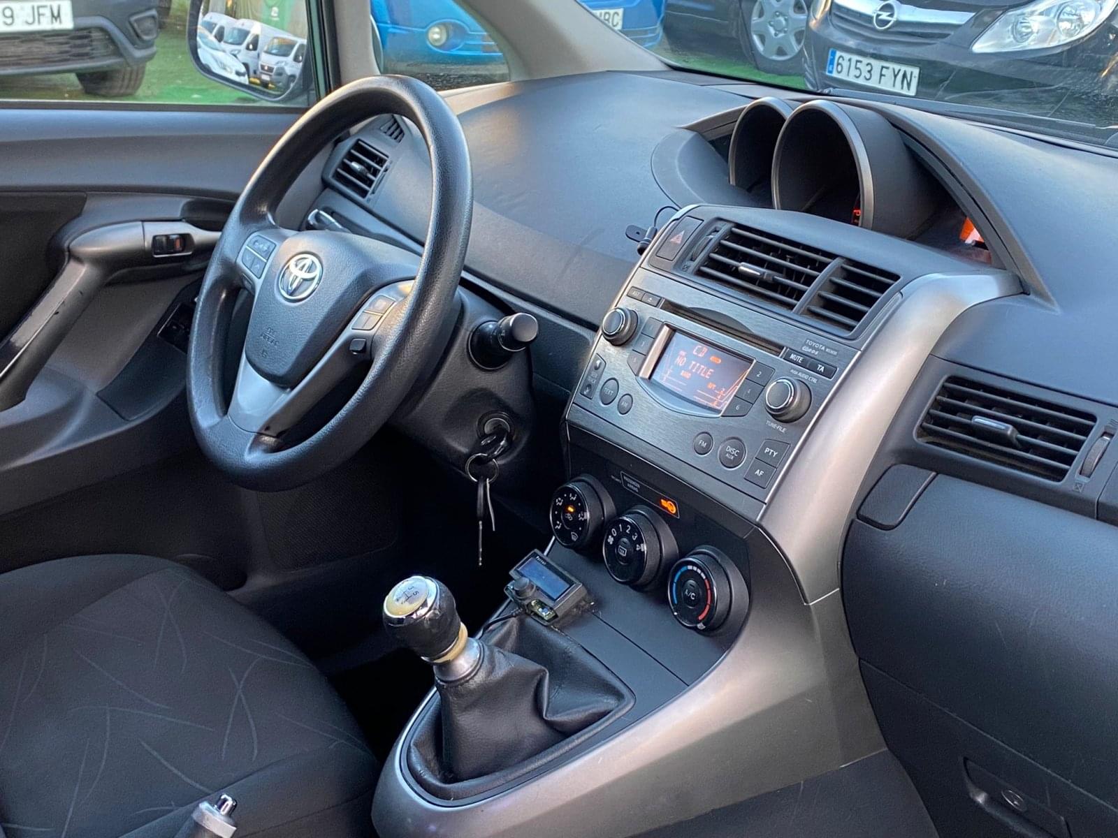 TOYOTA VERSO 1.6 132CV 10 