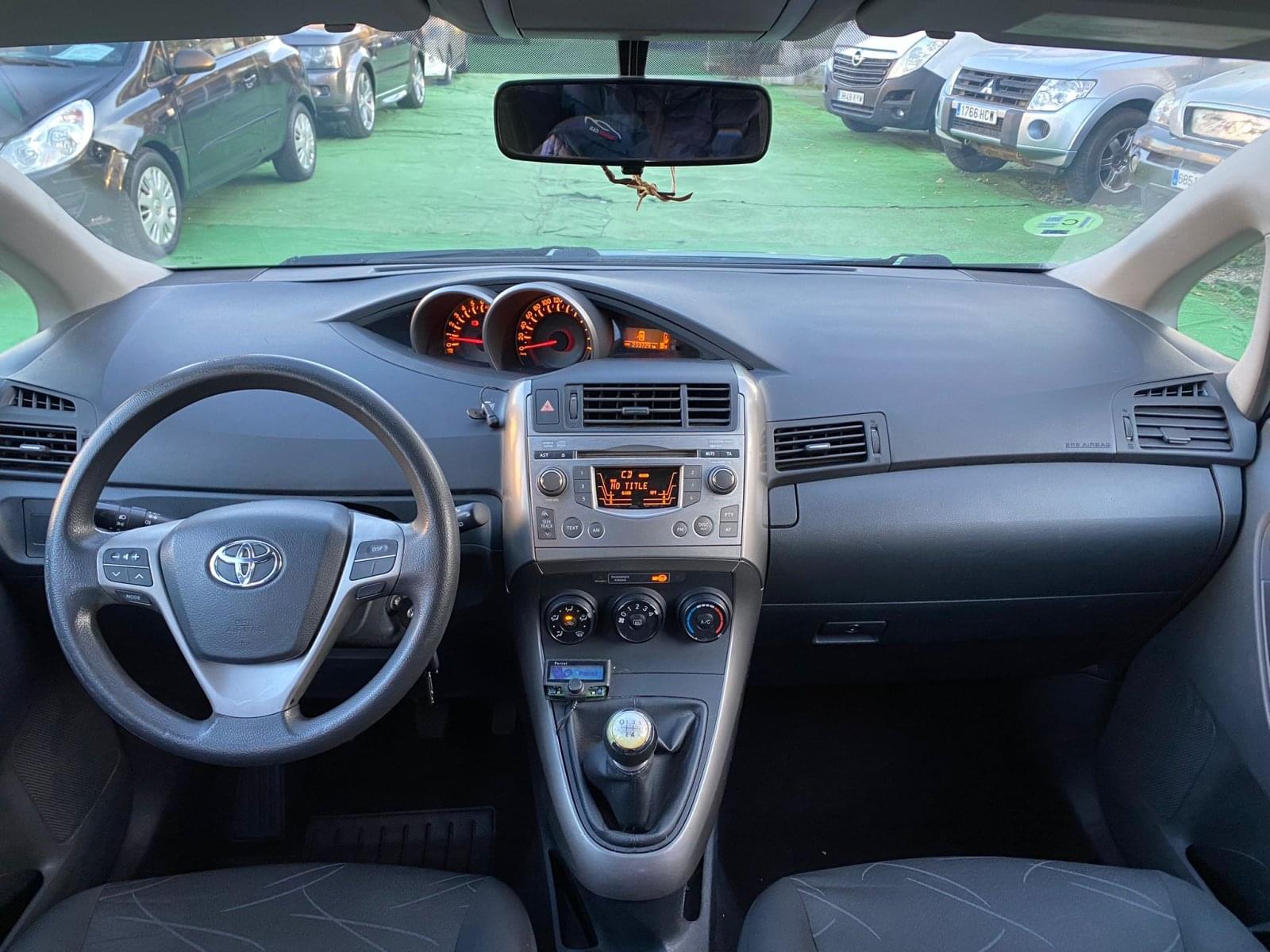 TOYOTA VERSO 1.6 132CV 14 