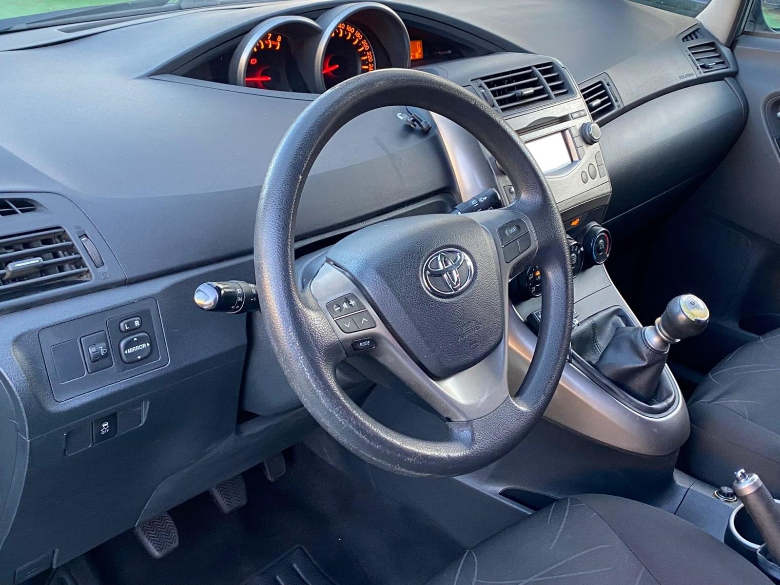 TOYOTA VERSO 1.6 132CV 7 