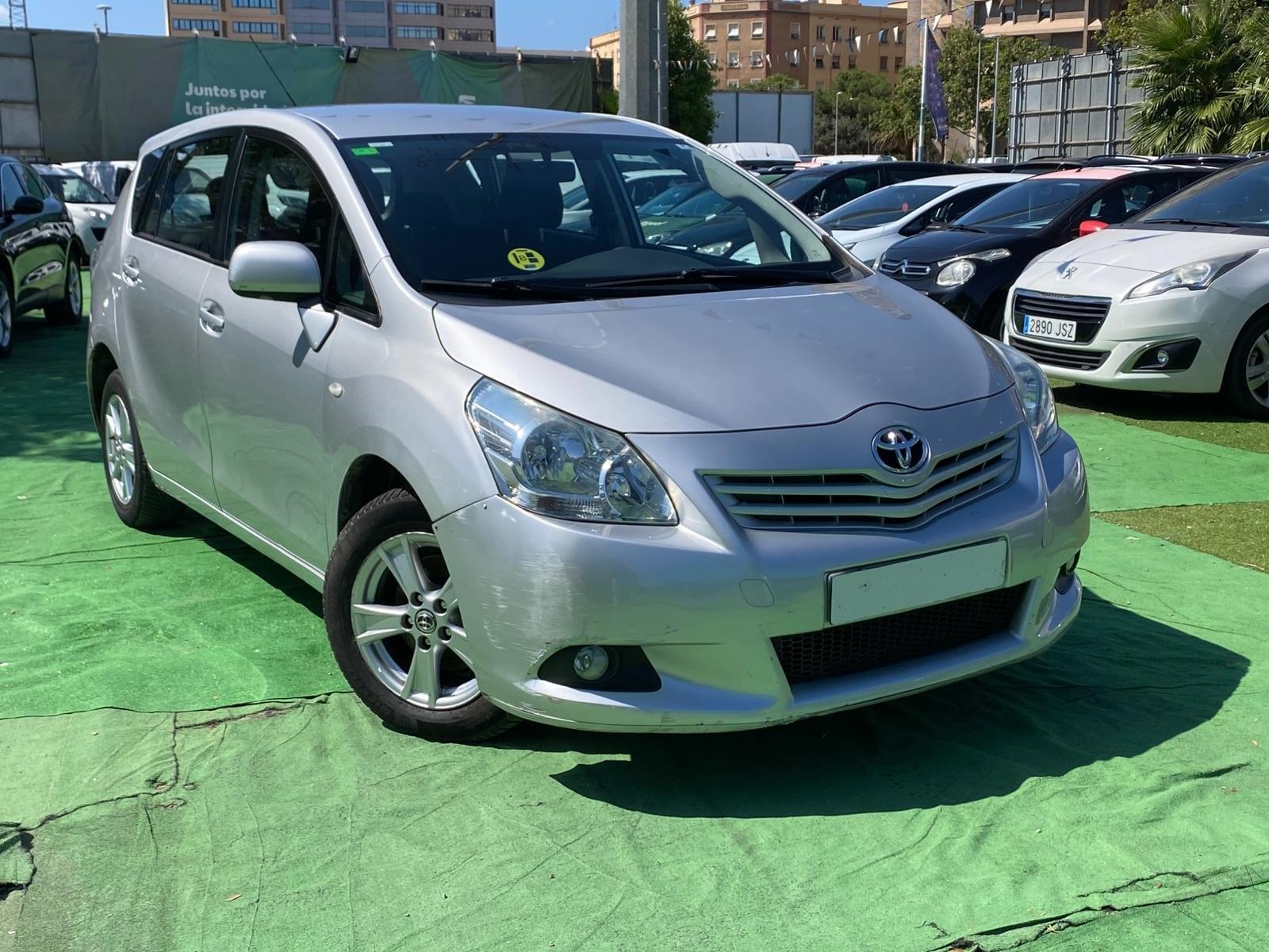 TOYOTA VERSO 2.0 126CV 3 