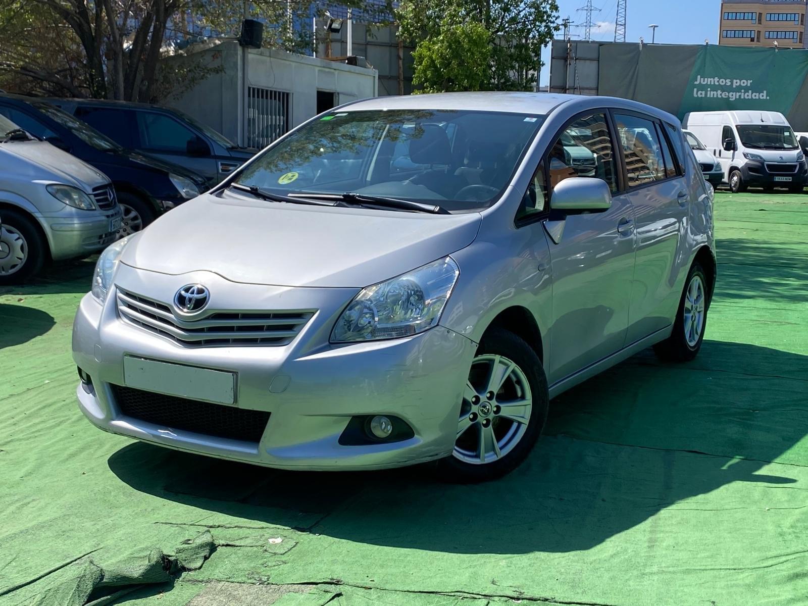 TOYOTA VERSO 2.0 126CV 4 